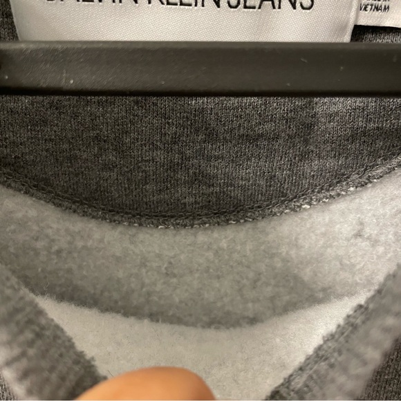 CALVIN KLEIN Grey Crewneck - Picture 5 of 10